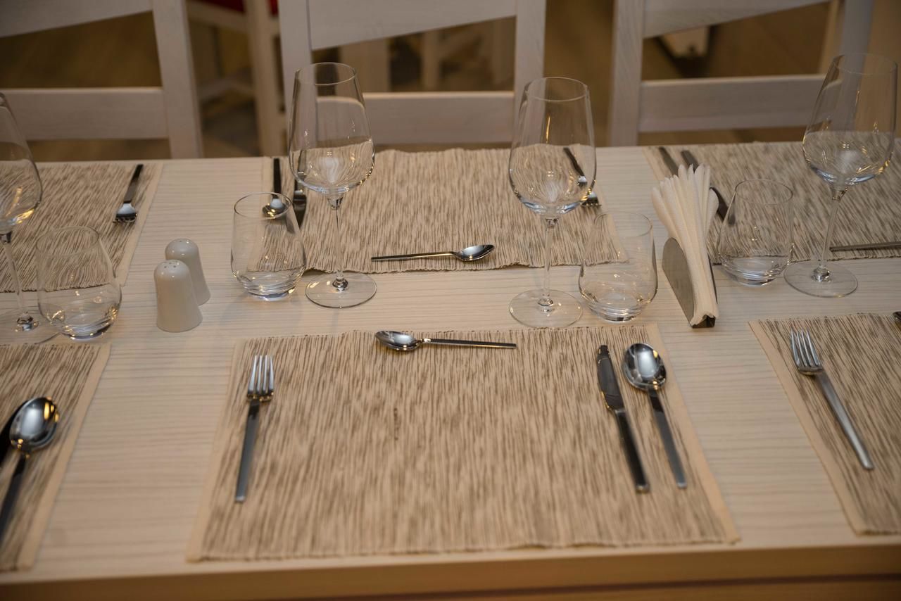 Отель Net Hotel Pitesti Питешти-22