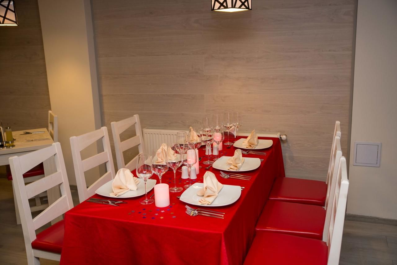 Отель Net Hotel Pitesti Питешти-24