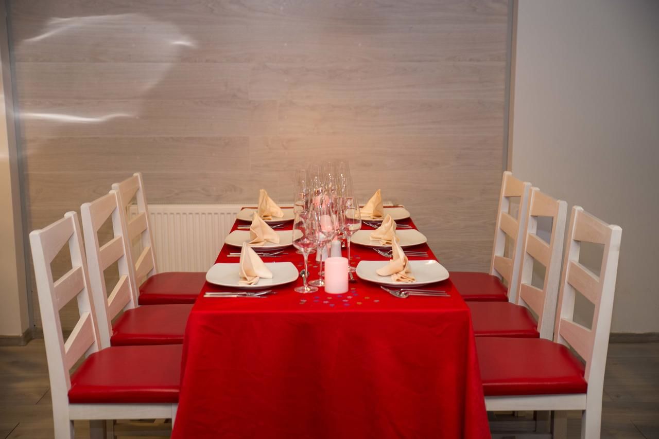Отель Net Hotel Pitesti Питешти-25