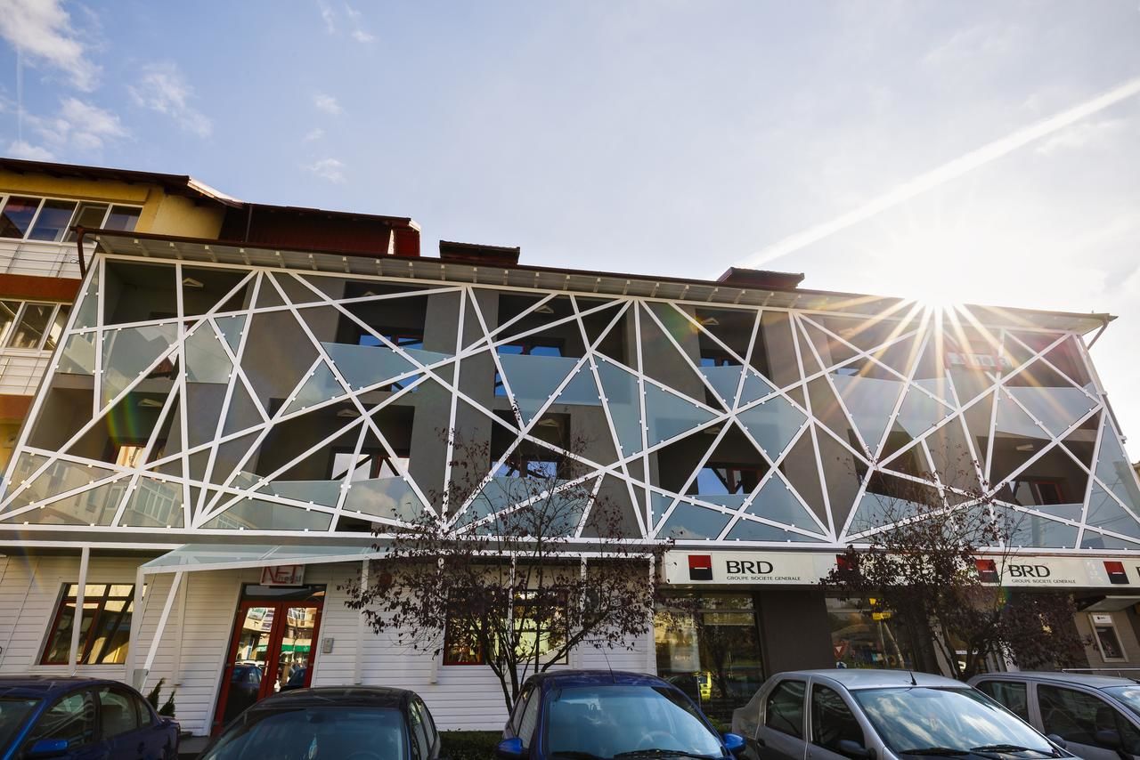 Отель Net Hotel Pitesti Питешти-29