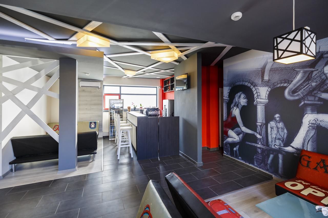 Отель Net Hotel Pitesti Питешти-36