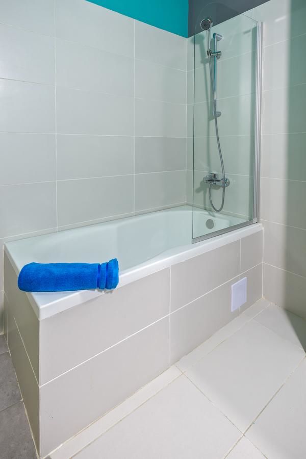 Отель Net Hotel Pitesti Питешти-42