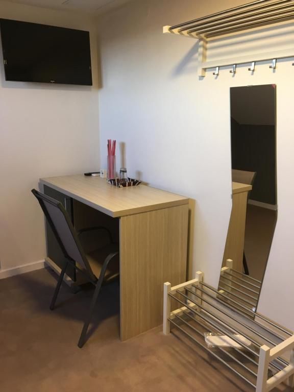 Отель Net Hotel Pitesti Питешти