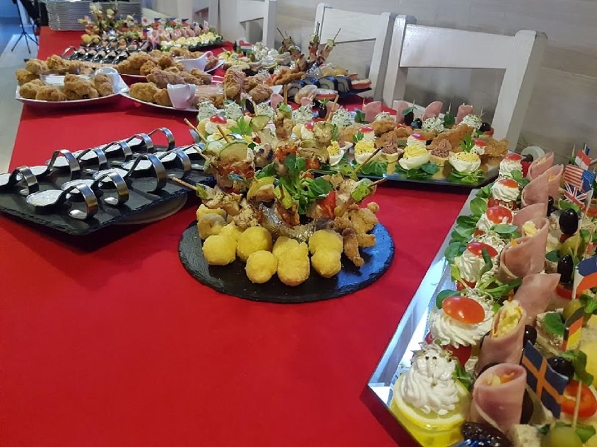 Отель Net Hotel Pitesti Питешти-11